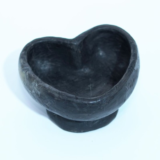 Vase cœur en poterie Sejnane Vase cœur en poterie Sejnane